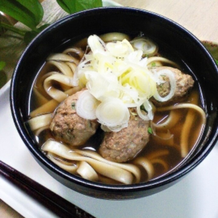 アラを使えば十分です！／ネギトロ団子風うどん